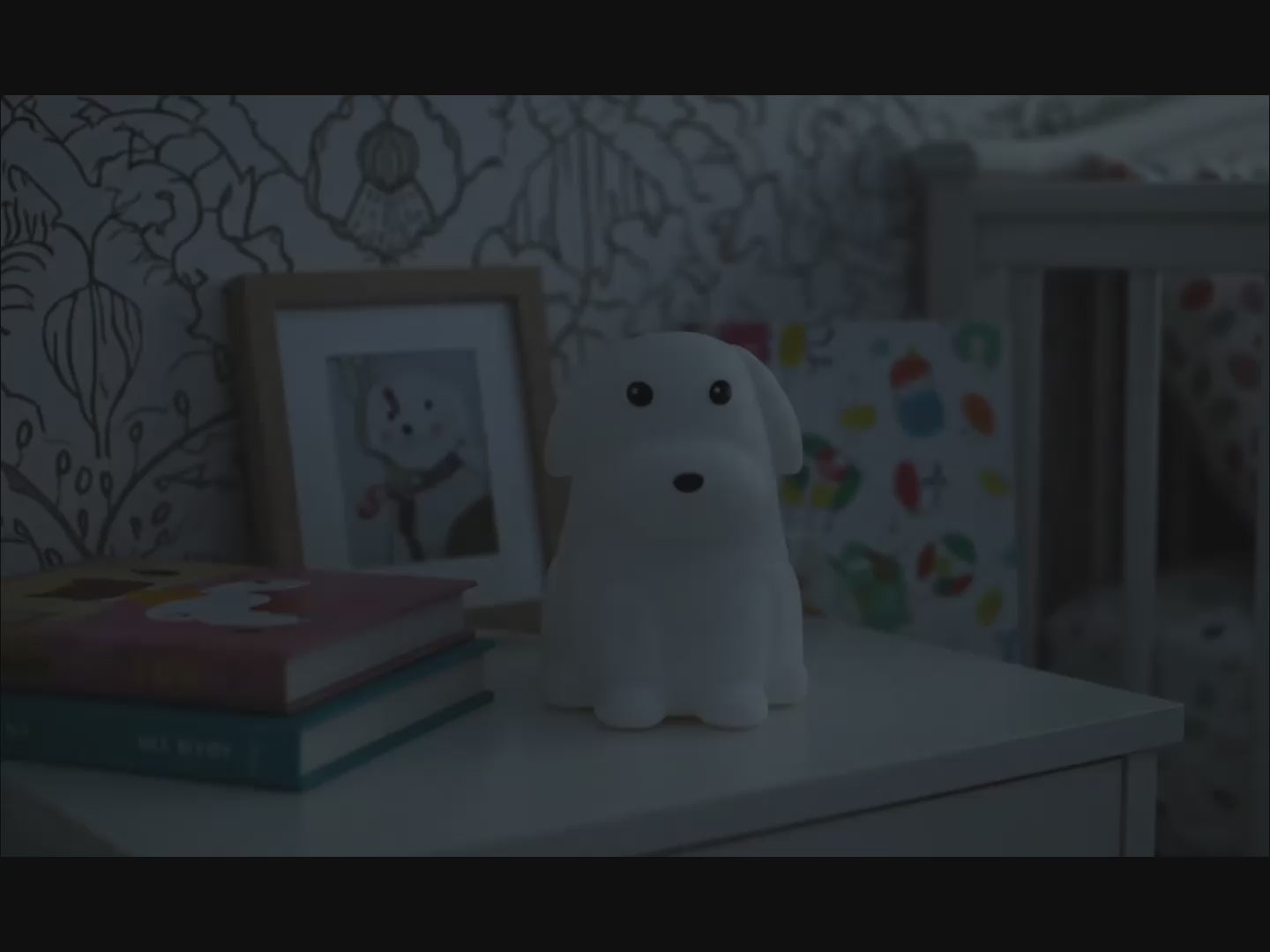 Cățelul Millo™ – Lampa de veghe pentru somn liniștit